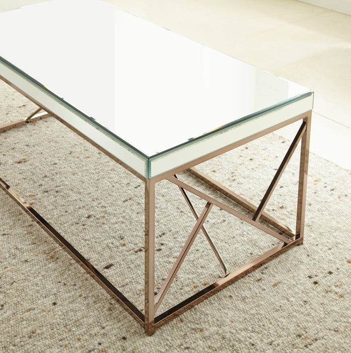 Evelyn - Cocktail Table - Beige