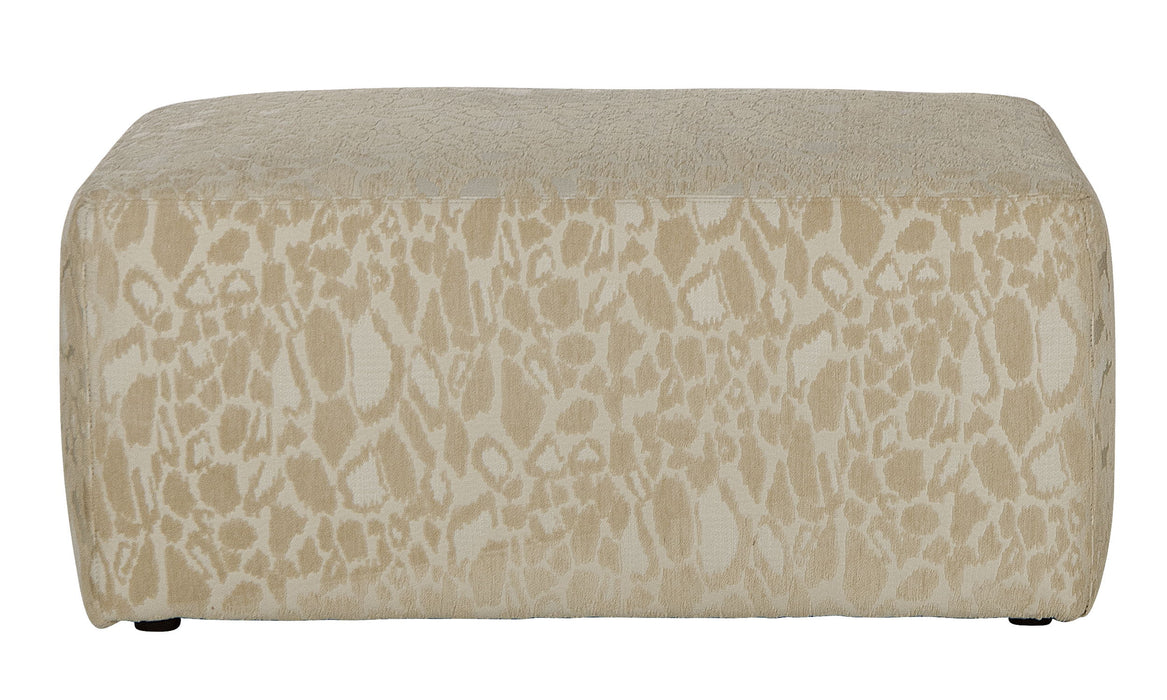 Lamar - Cocktail Ottoman