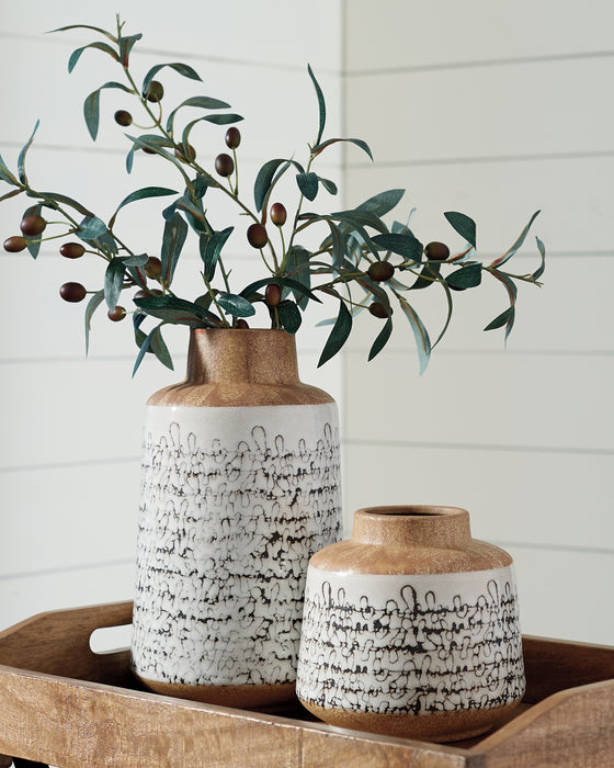 Ashley Express - Meghan Vase Set (2/CN)