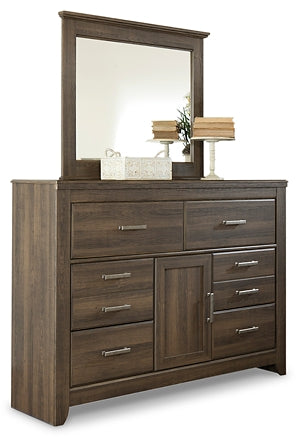 Juararo King Poster Bed with Mirrored Dresser, Chest and 2 Nightstands